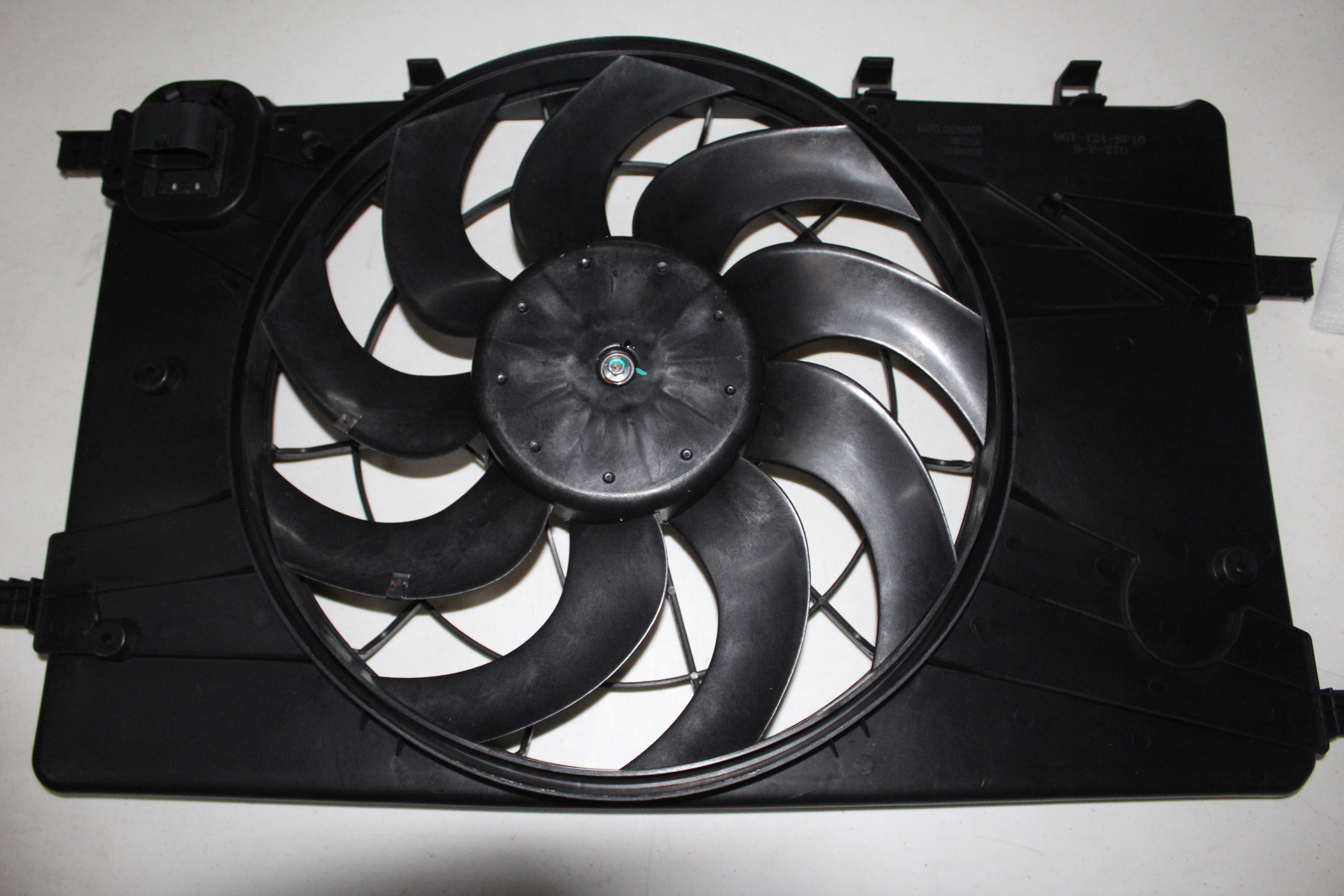MOTOVENTILADOR  CRUZE C/AIRE 2010-2015